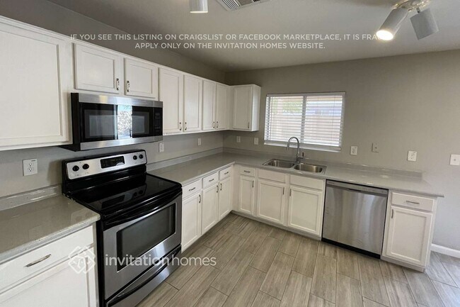 Photo - 22814 W Pima St