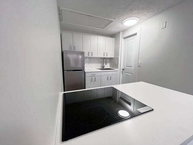 Photo - Pine Grove Apartments