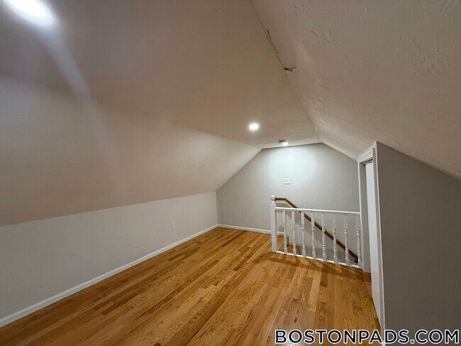 Photo - 185 Sydney St Unidad 2