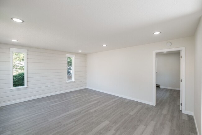 Photo - 1247 Clark Mill Rd Unit 1