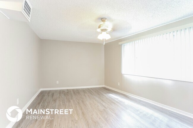 Photo - 5561 90th Ave N