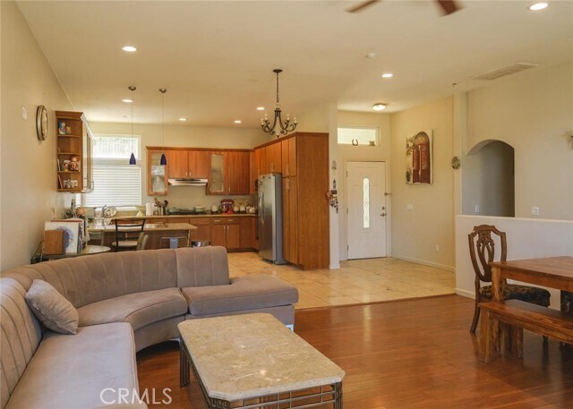 Photo - 1324 Pinetree Dr