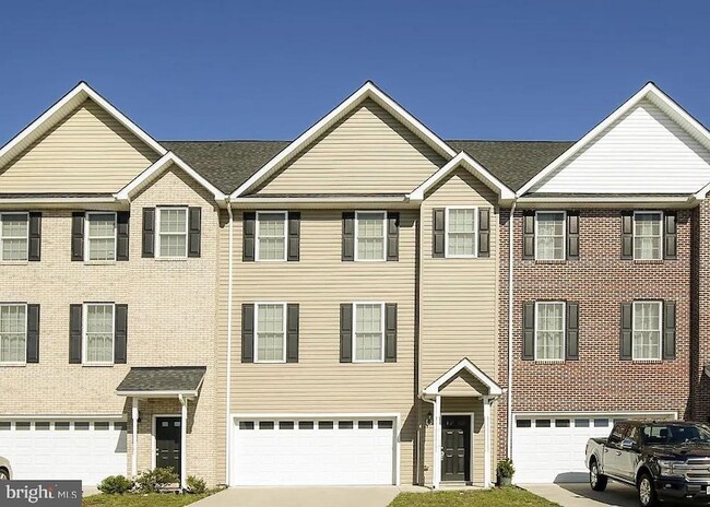 Building Photo - 125 Brockham Ct Rental
