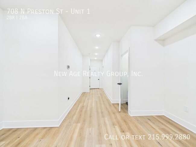 Photo - 708 N Preston St Unidad 1