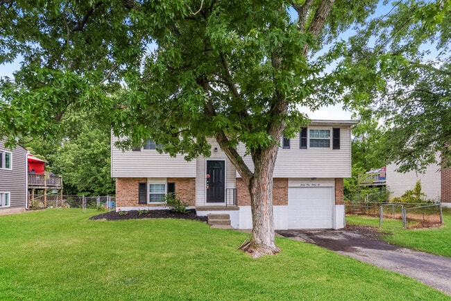 Building Photo - 3132 Dorf Dr