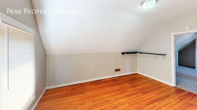 Photo - 426 Ada St
