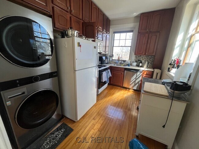 Photo - 169 Washington St Unit 9