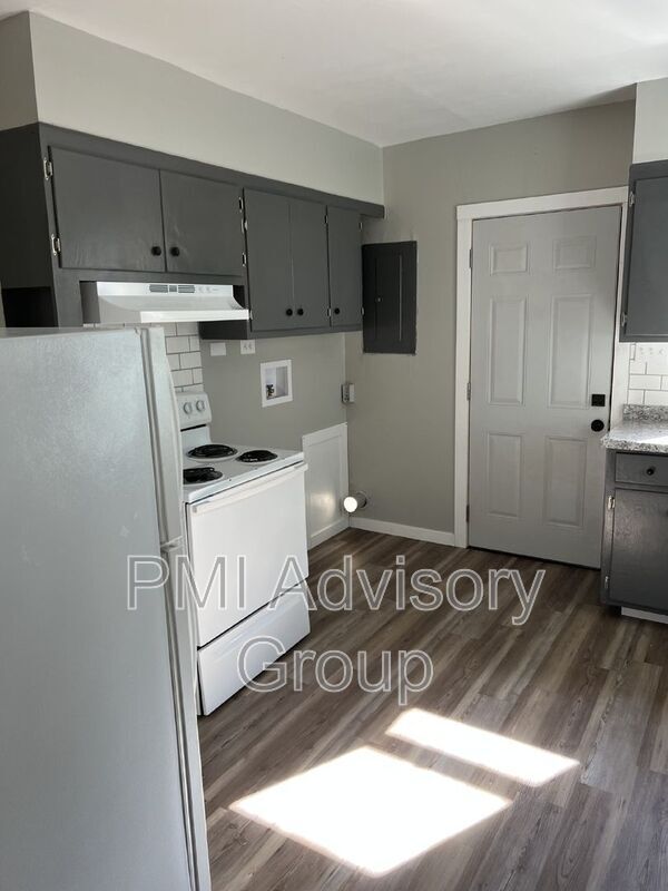 Photo - 2618 SE Adams St