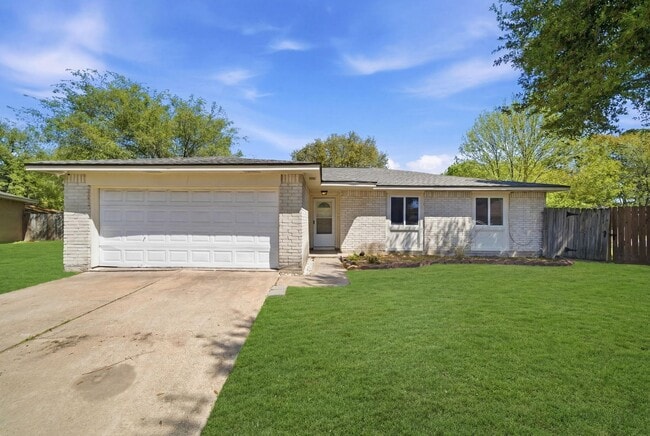 Building Photo - 7530 Millbrae Ln