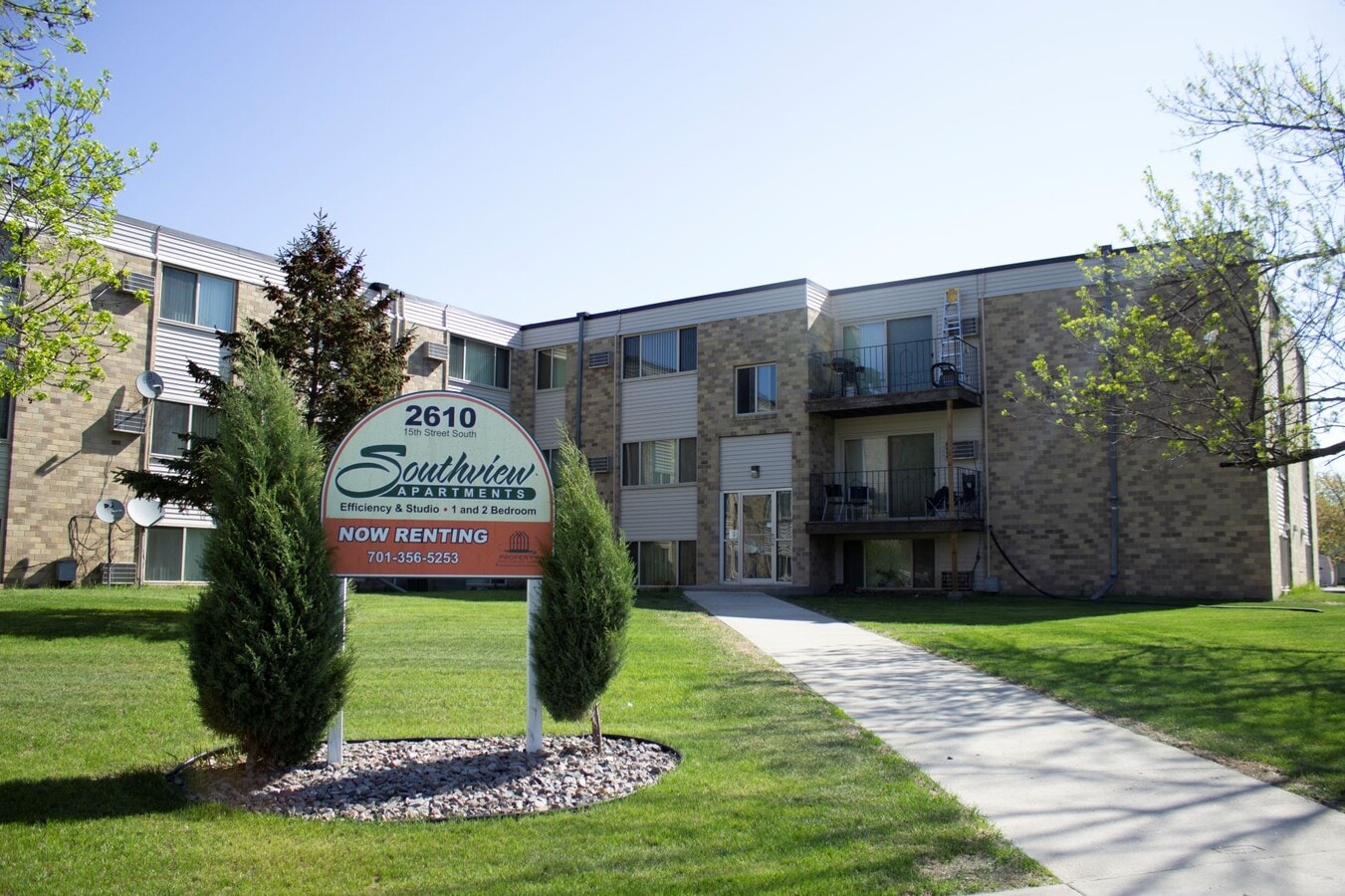 Photo - South View Apartments