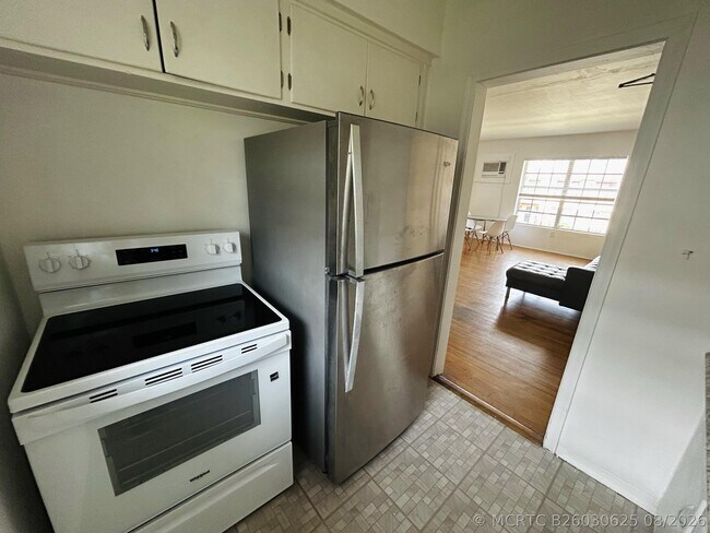 Photo - 661 SW 11th St Unit 23w