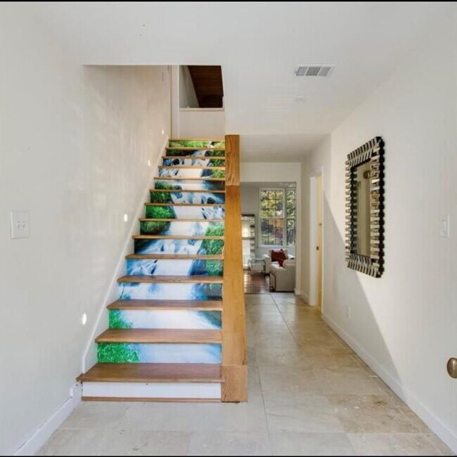 Photo - 3958 N Stratford Rd NE