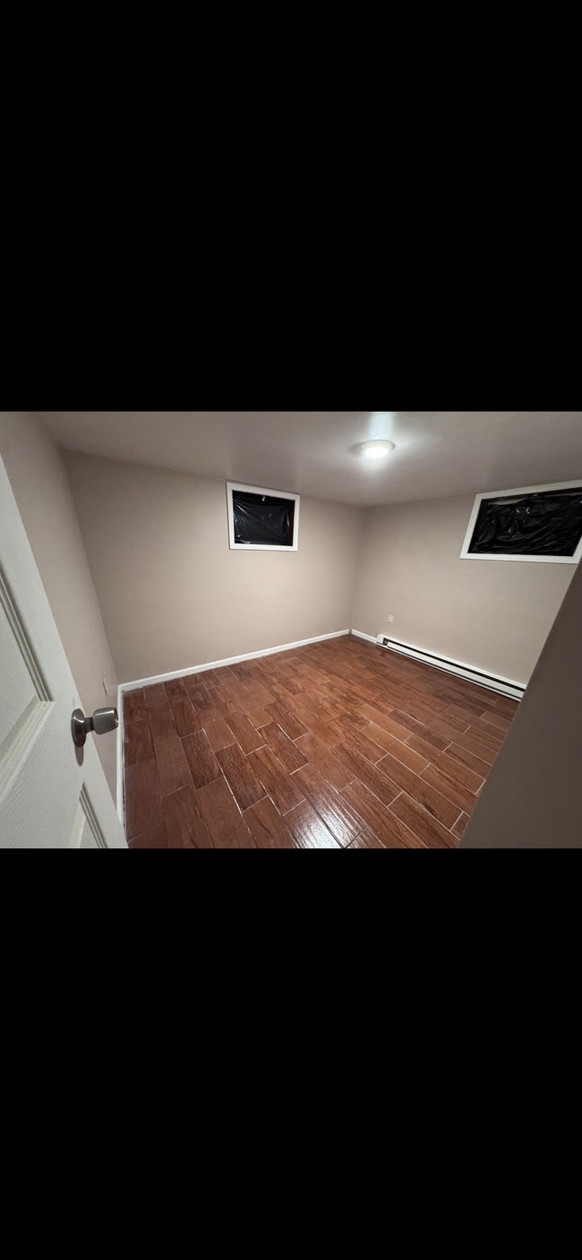 Photo - 283 Linwood Ave