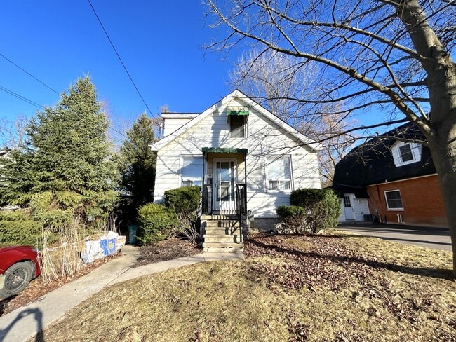 Photo - 65 Hillview St Unit Room M2