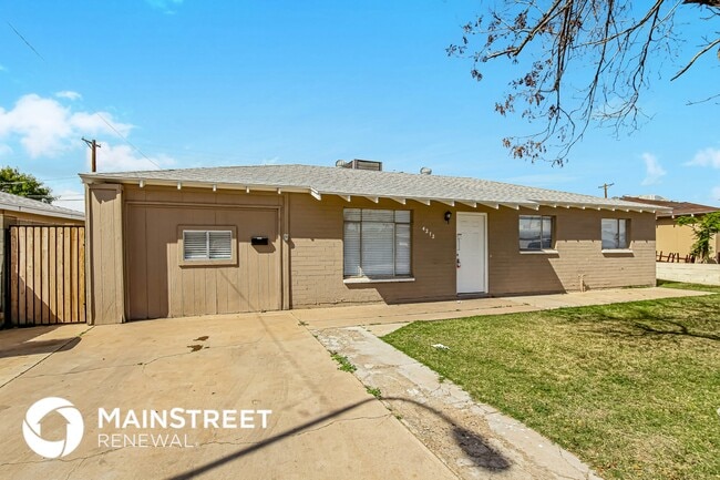 Building Photo - 4212 N 47th Dr Rental