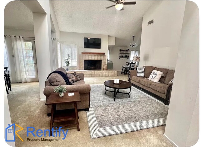 Gated 2bed/2bath home with lots of amenities