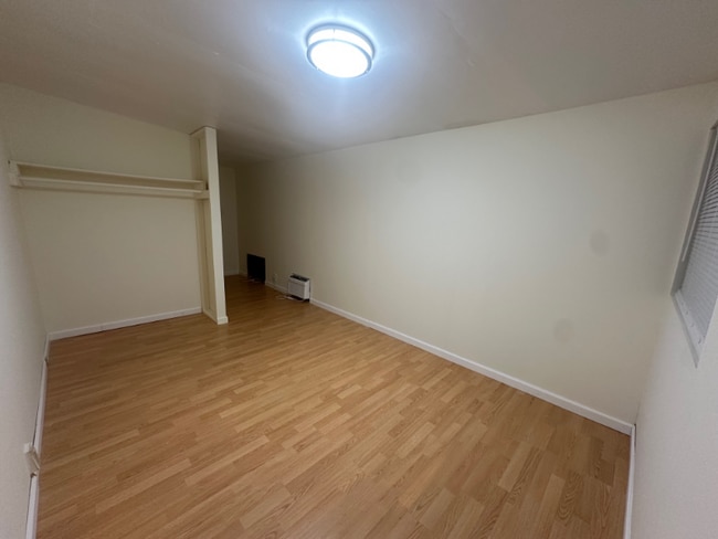 Photo - 1xxx Jarvis Ave Unit 800