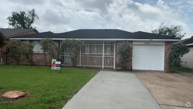 Building Photo - 11515 Evesborough Dr Rental