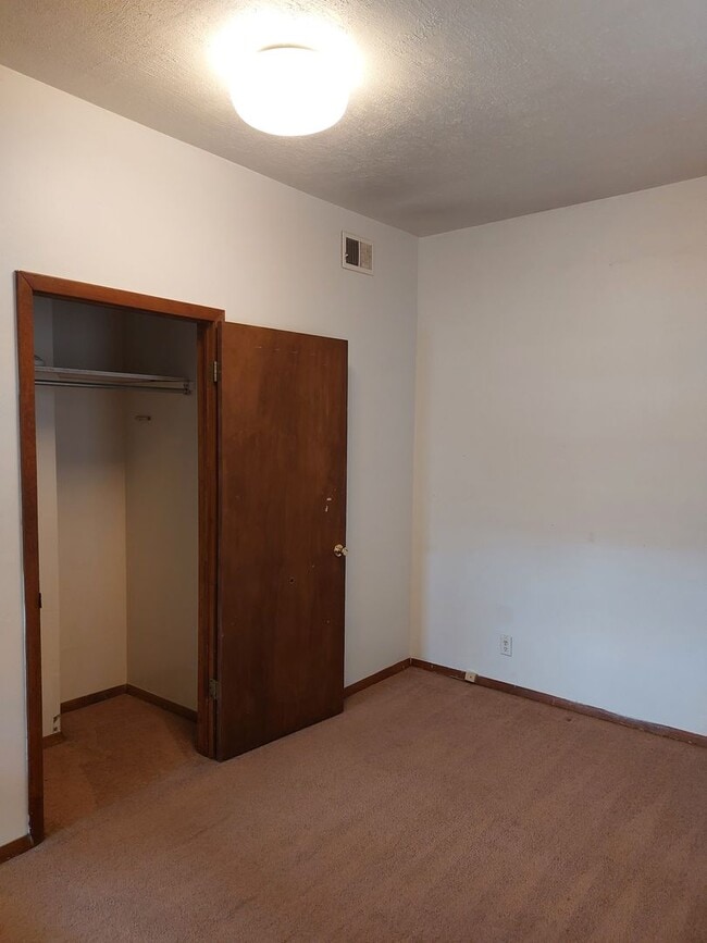 Photo - (1610 8th Ave)