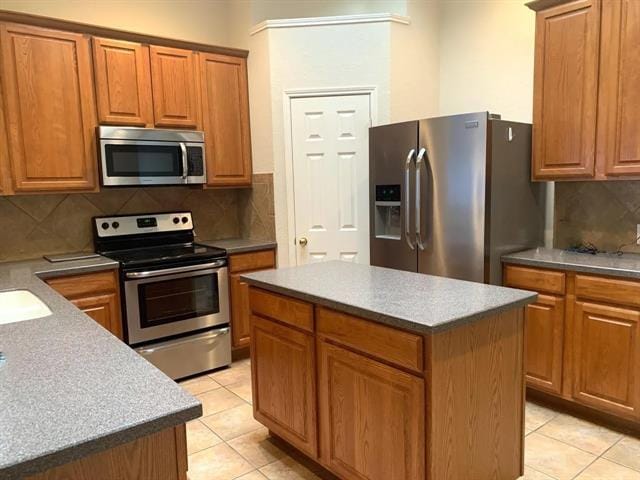 Photo - 7908 Thorneywood Rd