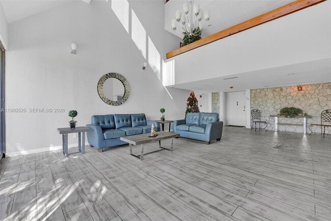 Photo - 230 Lakeview Dr Unit 206