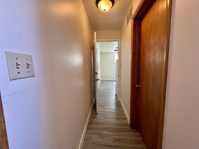 2220 E Ave A