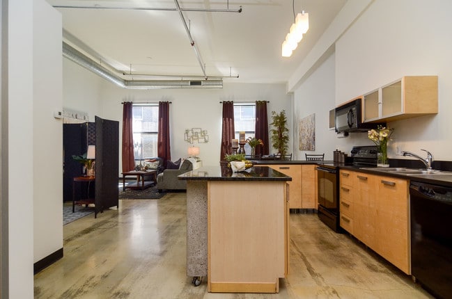 Photo - 350 St Peter St Unit 419