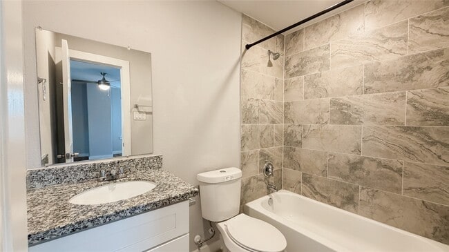 Photo - 7954 Sayers St