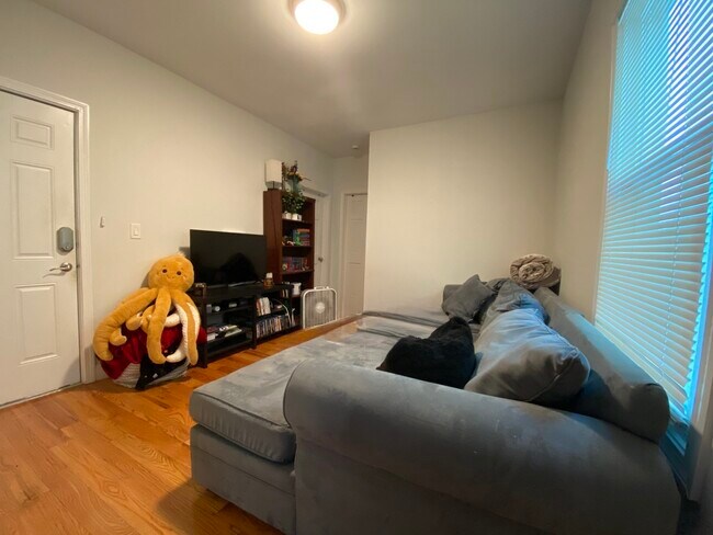Photo - 400 Cardinal Medeiros Ave Unit #2