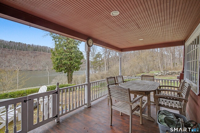 Photo - 75 Lake Lillinonah Rd N