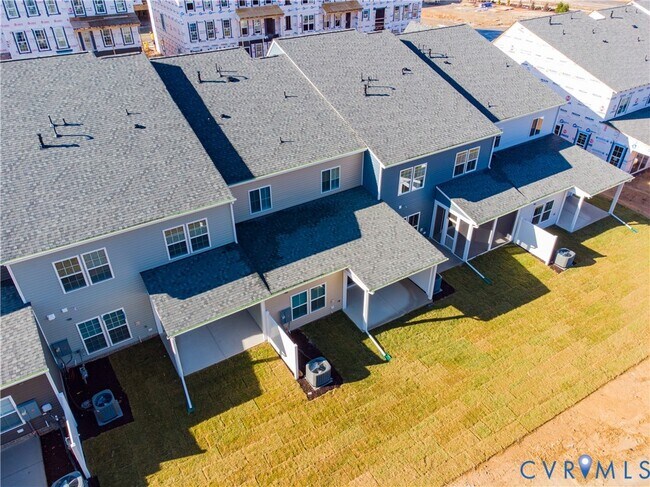 Photo - 6837 Leire Ln