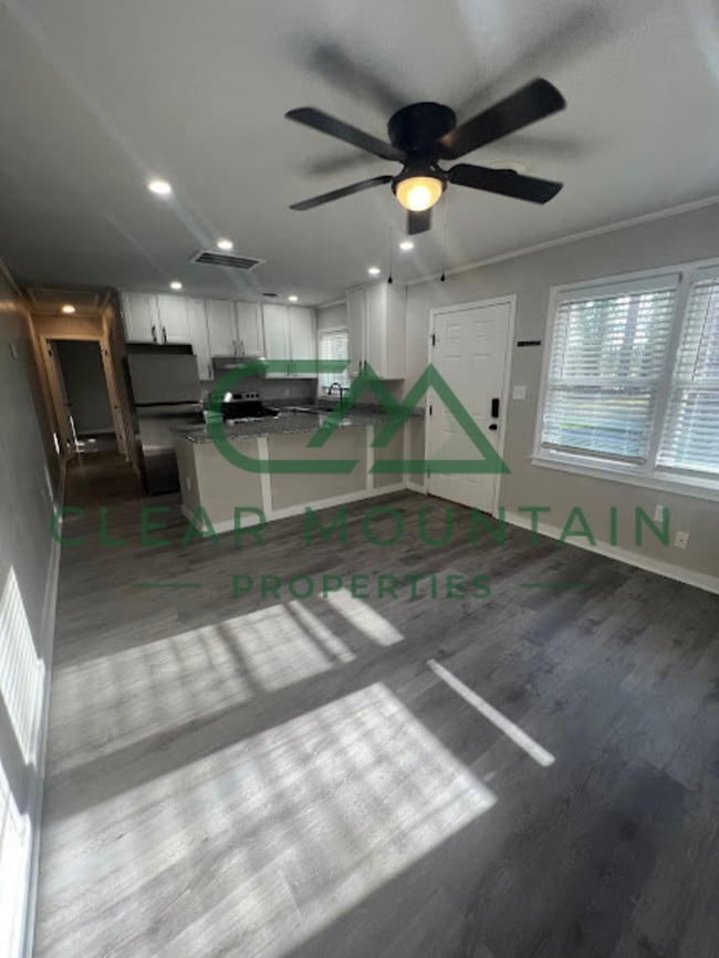 Photo - Move-in Special! Limited-Time Leasing Offer!