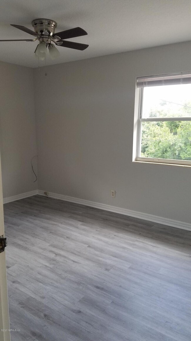 Photo - 3411 Hendricks Ave