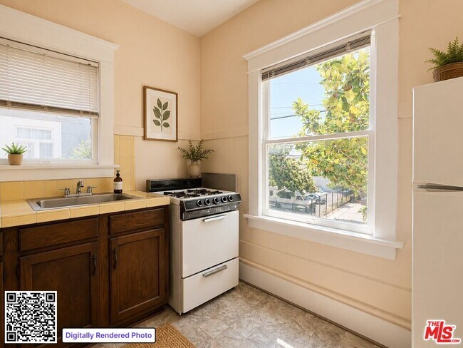 1288 W 23rd St Unit 10
