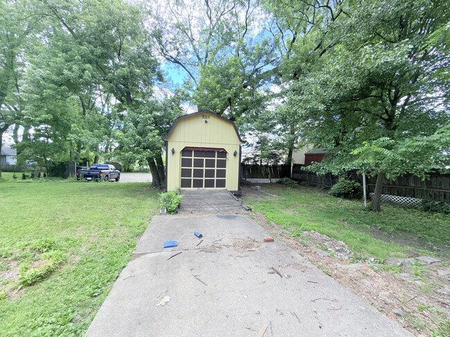 Photo - 2176 Stone St
