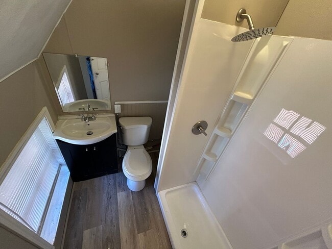 Photo - 1136 State St Unidad 1136 1/2 State