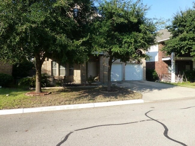 Building Photo - 1716 Rosenborough Ln S Rental