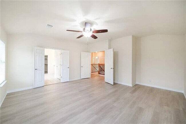 Photo - 3434 Yogi Berra Way