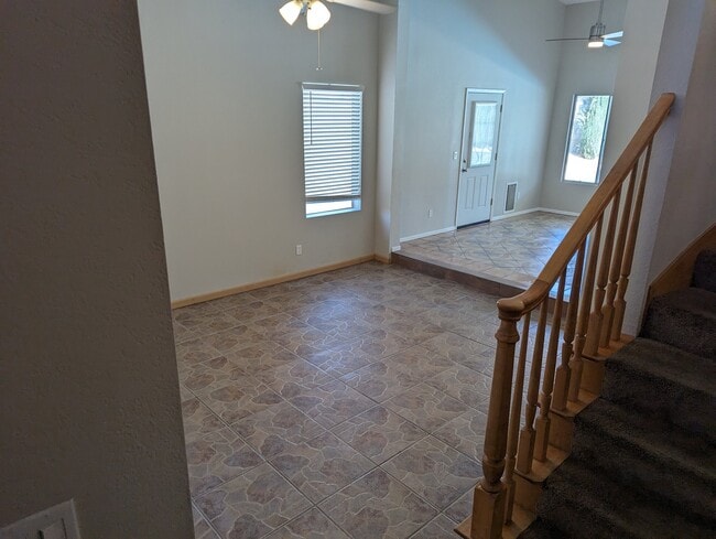 6768 Shelter Ln
