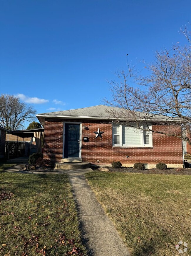 Building Photo - WEST END THREE BEDROOM/TWO BATH HOME