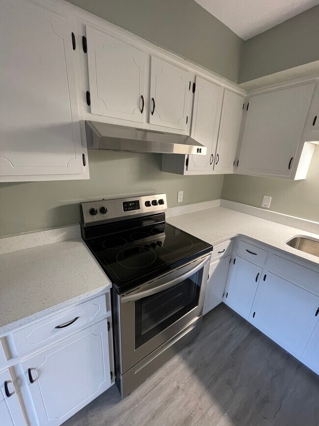 Photo - 6048 Deal Ave