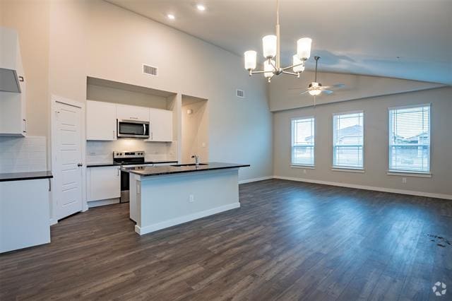 Building Photo - 617 Wheatfield Dr Rental