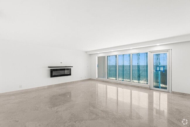 Building Photo - 4301 N Ocean Blvd Unit 1107 Rental