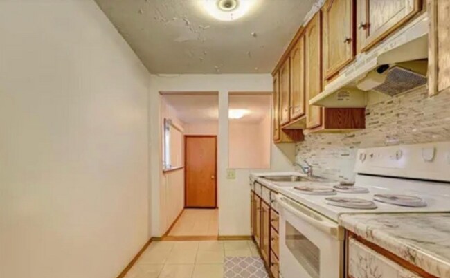 Photo - 851 Scott St Unit 2nd Flr Apt B