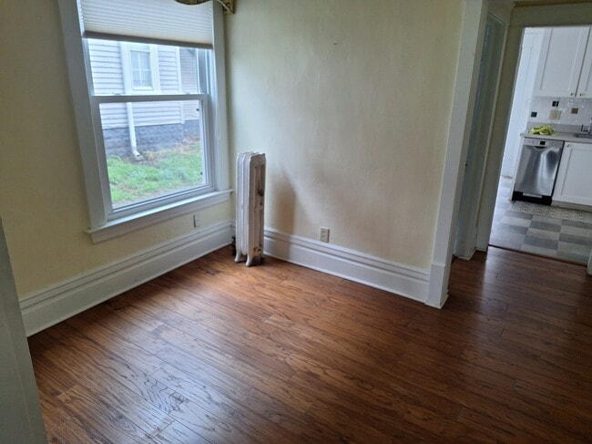 Photo - 517 W Shiawassee St