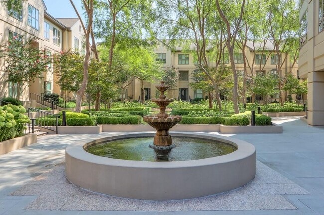 Photo - 3475 Oak Valley Rd NE Unit 530
