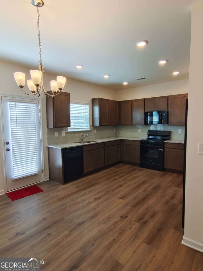 Photo - 153 Oconee Rd