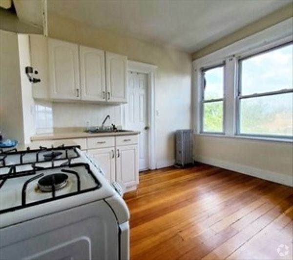 Building Photo - 294 Harvard St Unit 279-43 Rental