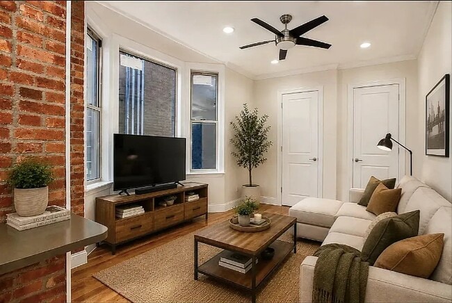 356 W 21st St Unit 7
