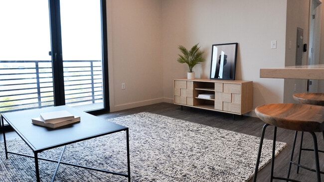 Photo - Oxford Vista